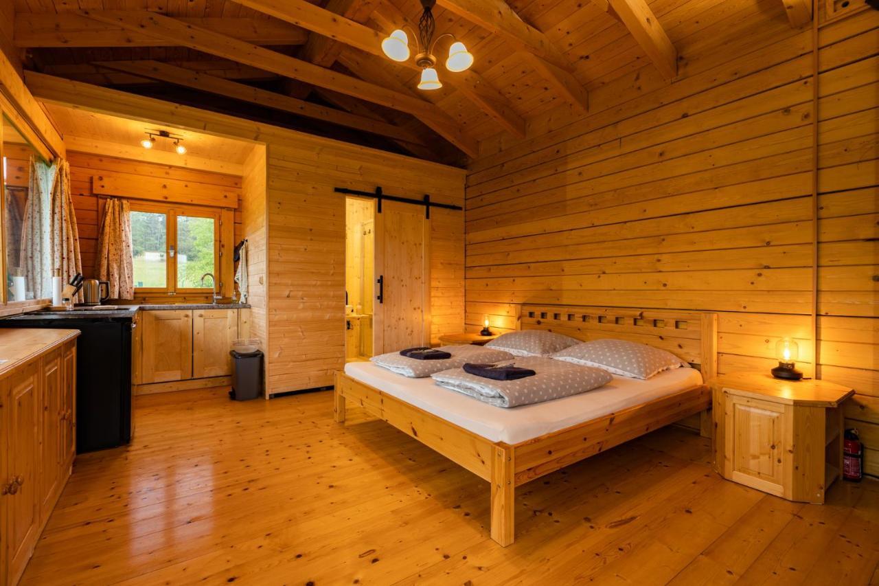 Vyhlidkovy Srub "Na Kraji Brd" Villa Hurky  Екстериор снимка